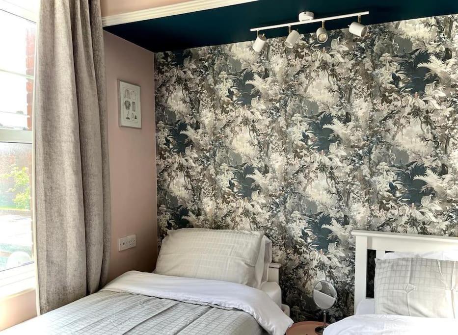 The Lytham Cottage Lytham St Annes Eksteriør billede